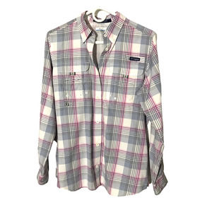 Columbia Performance Fishing Gear Shirt in Pink and Blue Plaid, Size Small